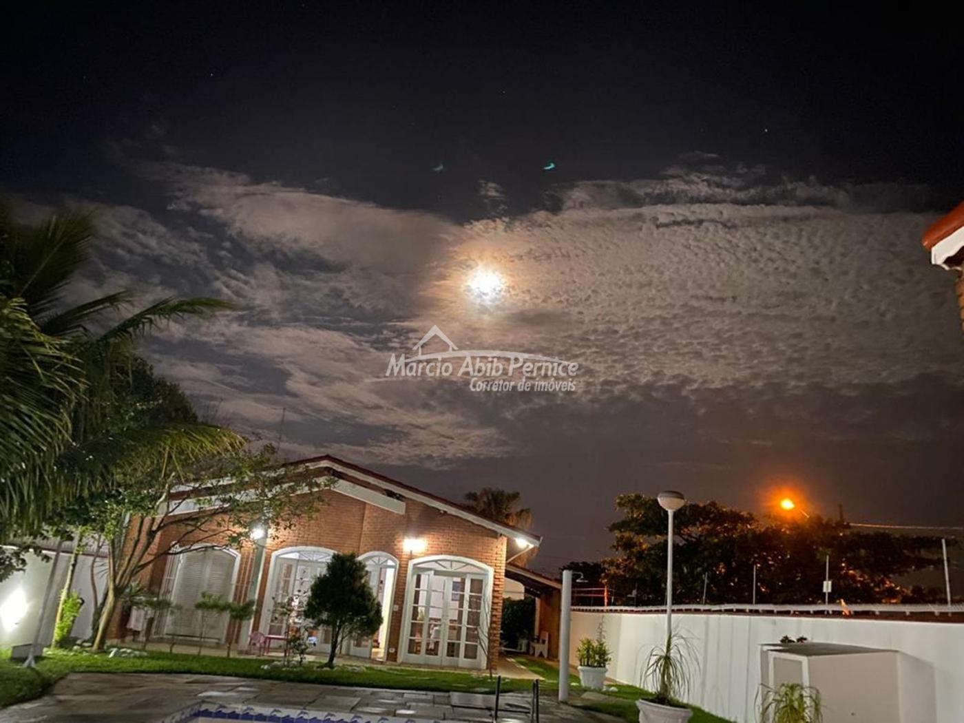 Casa em Peruíbe 500 M da praia